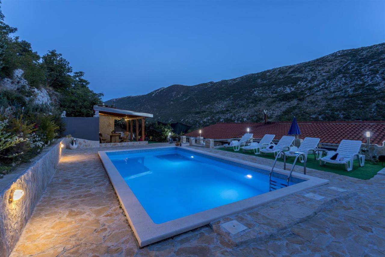 Holiday Home Dijamant Kucice Ngoại thất bức ảnh