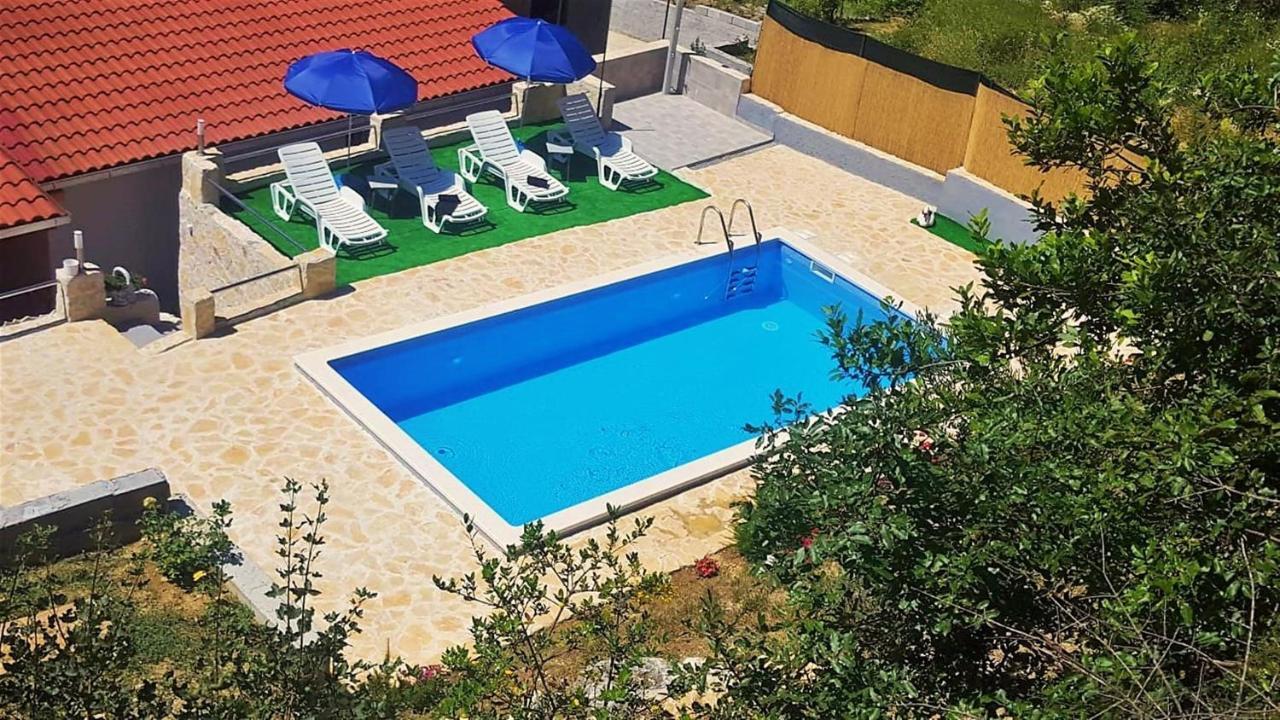 Holiday Home Dijamant Kucice Ngoại thất bức ảnh